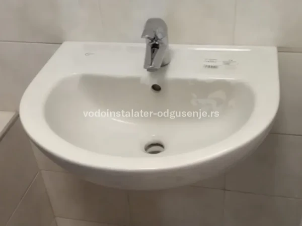 Da li da sami montirate lavabo?