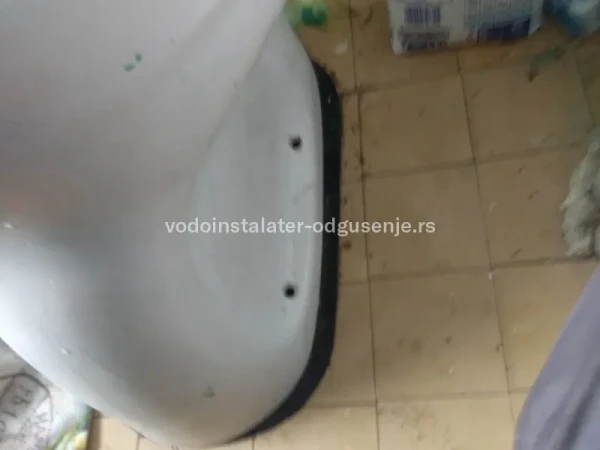 Demontaža wc šolje