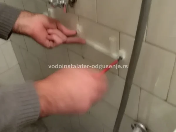Dobar vodoinstalater