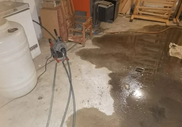 Ispumpavanje vode prilikom poplave
