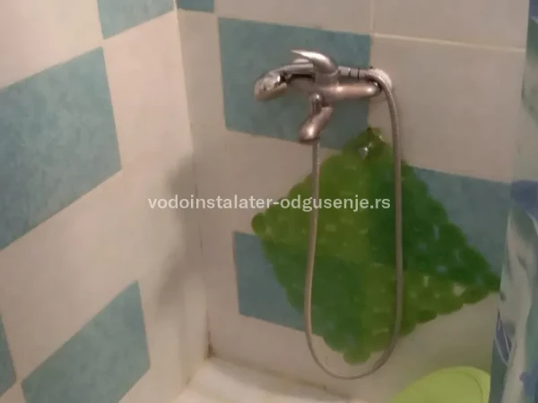 Kada se radi usluga isecanja kade?