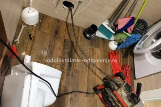 Otpušavanje wc šolje Batajnica