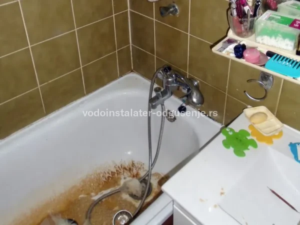 Servis za kadu