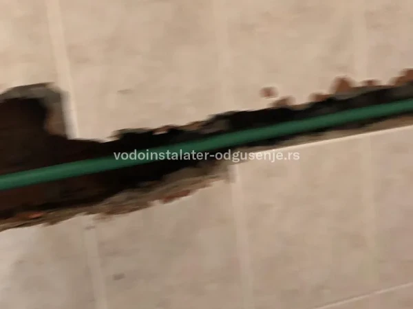 Snimanje cevi u kupatilu