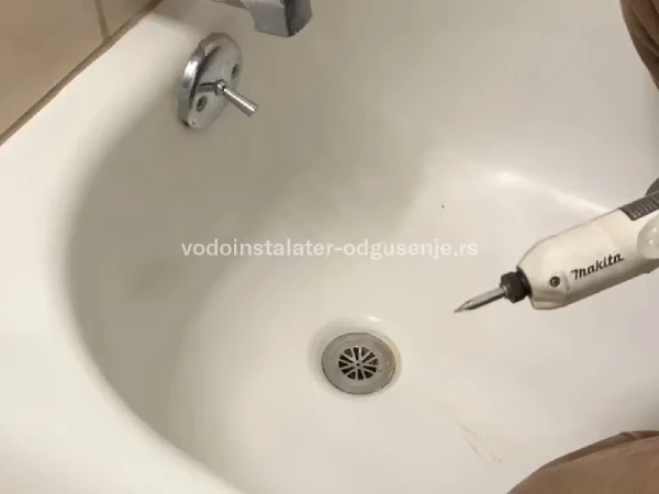 Šta ako se usled zapušenja deformiše sifon kade?