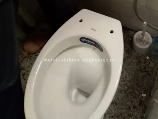 Vodoinstalater kod Cvetkove pijace