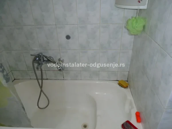 Zamena baterije i ventila iznad kade