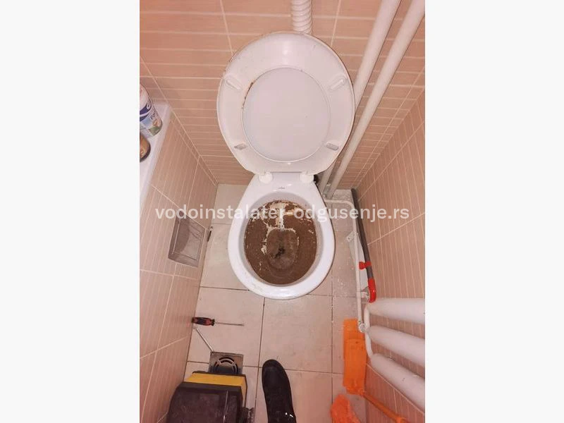 Otpušavanje WC šolje 33 7