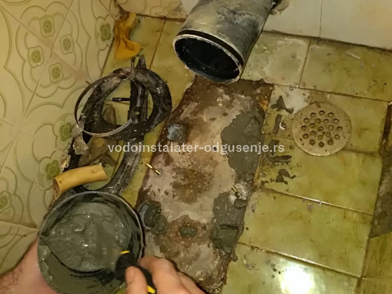 Otpušavanje WC šolje 9 5