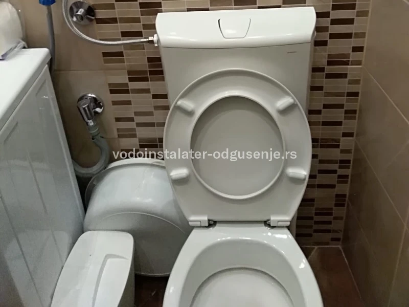 Otpušavanje WC šolje 9 4