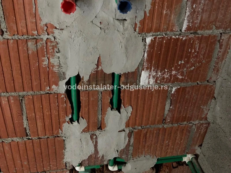 VODOINSTALATER ŽARKOVO 8 4