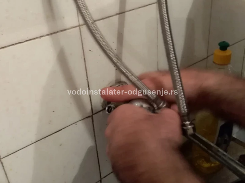 VODOINSTALATER VIDIKOVAC 5 8