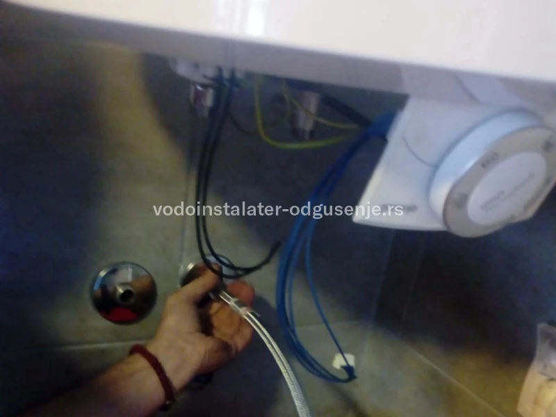 VODOINSTALATER VOŽDOVAC 2
