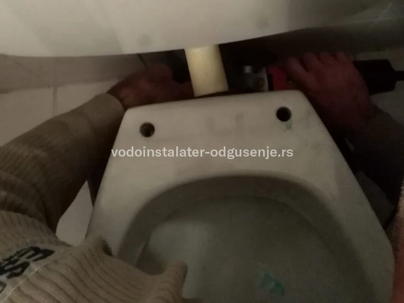 Otpušavanje WC šolje 17 3