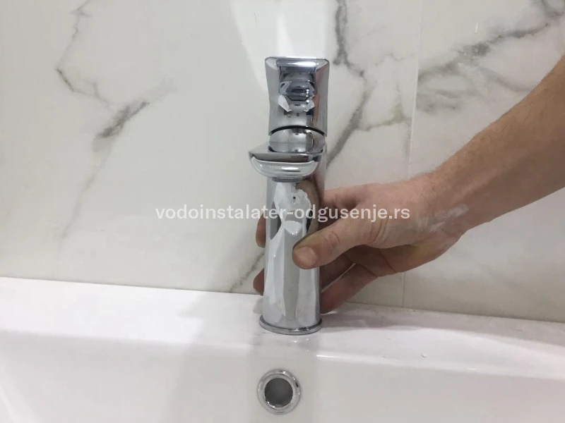 VODOINSTALATER ŽARKOVO 4 3
