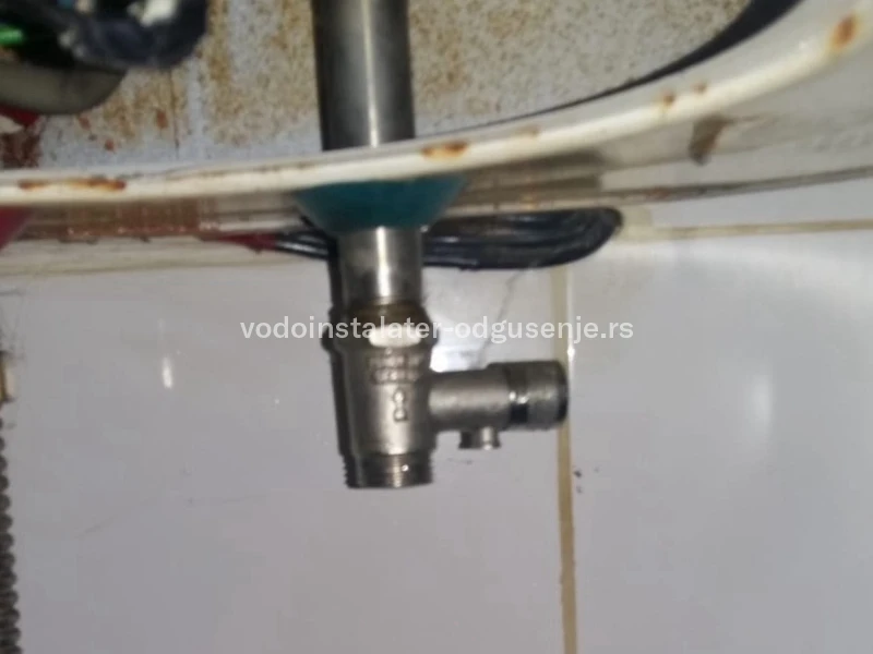 VODOINSTALATER AUTOKOMANDA 3 2
