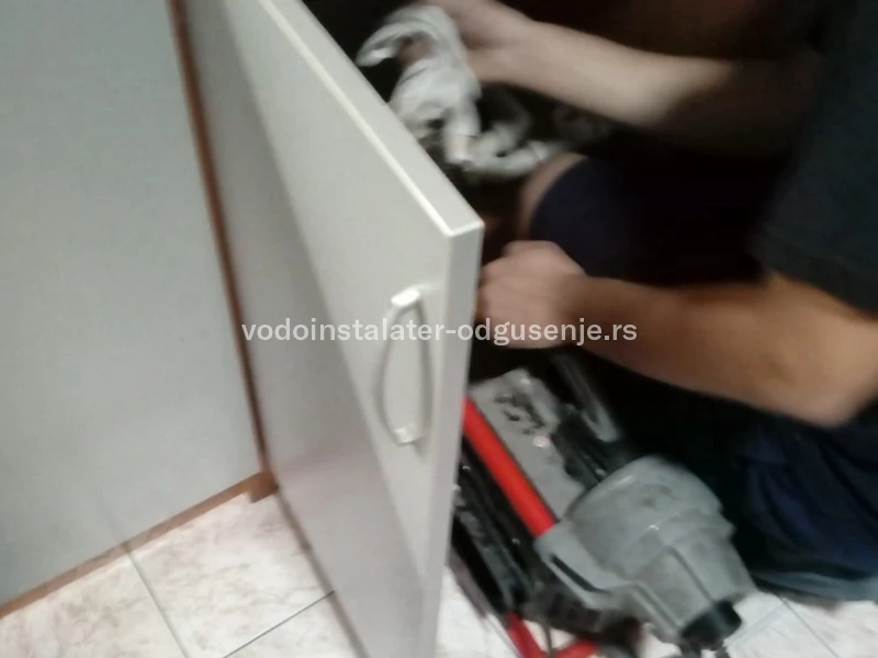 Odgušenje kanalizacije 11 2