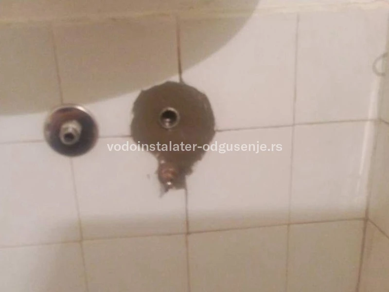 ODGUŠENJE KANALIZACIJE JUŽNI BULEVAR 3 2