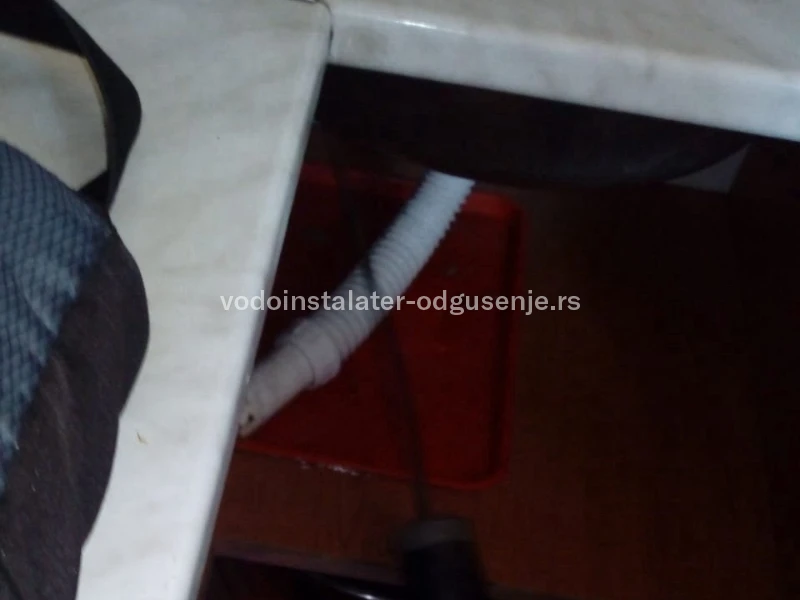 ODGUŠENJE KANALIZACIJE BANOVO BRDO 5 5