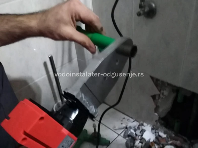 VODOINSTALATER ŽARKOVO 4 2