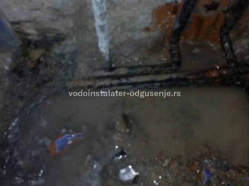 ODGUŠENJE KANALIZACIJE NOVI BEOGRAD PIRAMIDA 4 2