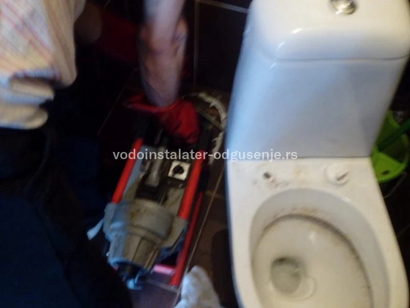 Mašinsko odgušenje kanalizacije 6 5