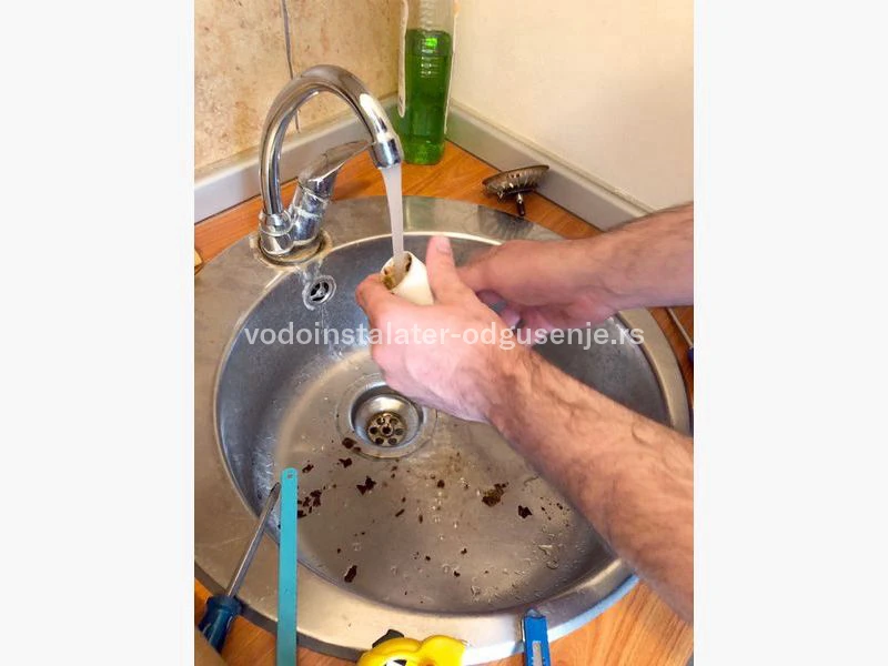VODOINSTALATER ALTINA 8 8