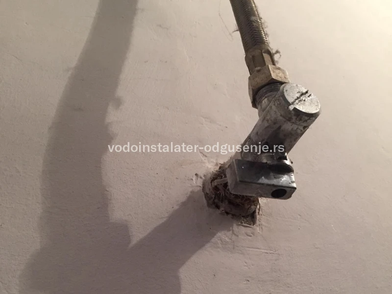 VODOINSTALATER JUŽNI BULEVAR 3 3