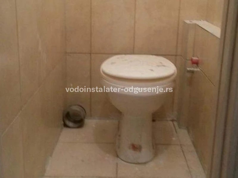 Otpušavanje WC šolje 1 2