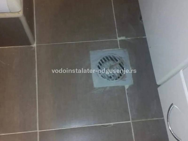 Odgušenje kanalizacije Ada Ciganlija 2 3