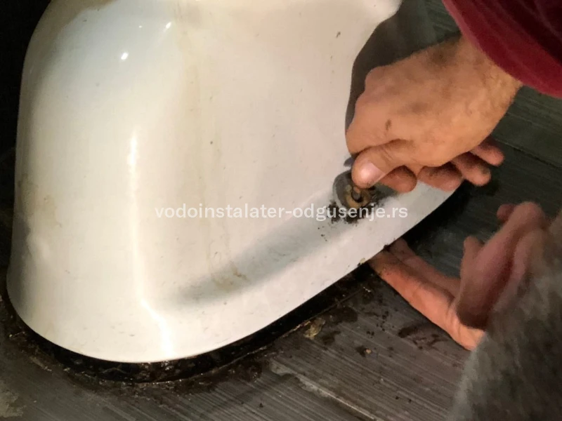 Montaža wc šolje 6 2