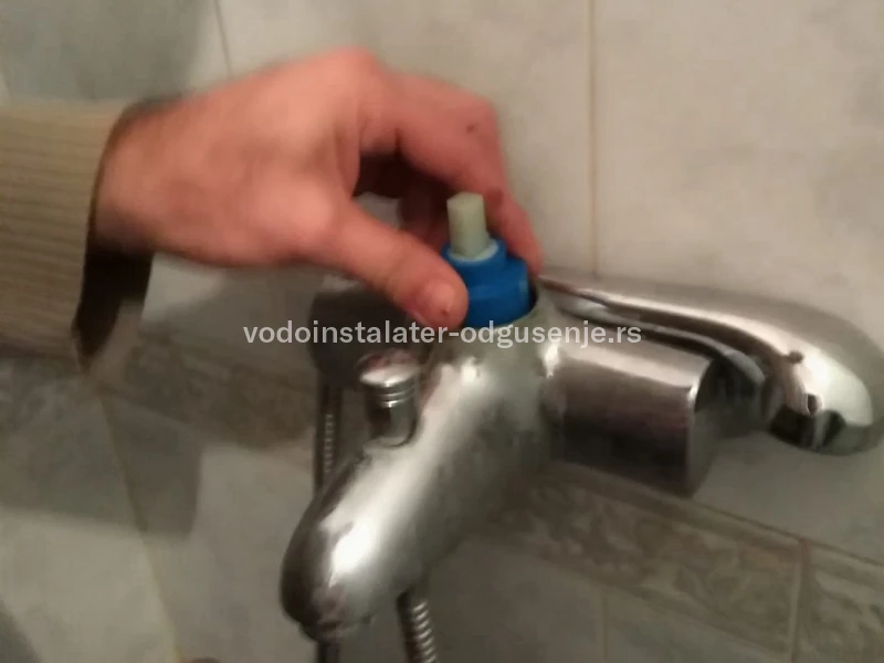 VODOINSTALATER VIDIKOVAC 5 7