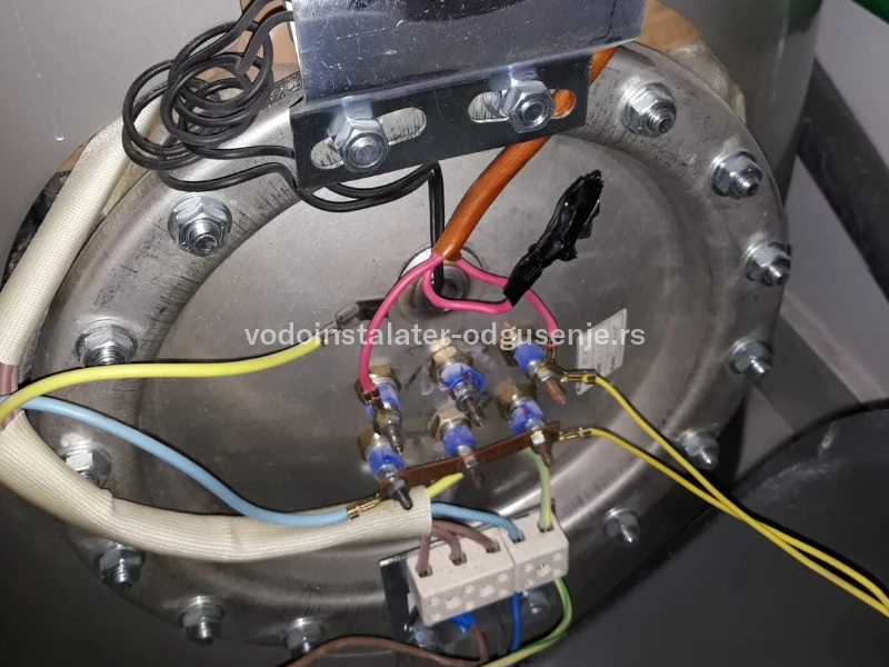 VODOINSTALATER CRVENI KRST 3 3